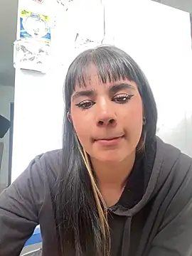 Snapshot of Bell_Mariny chatting on July 2026 05:22:02 PM Bell Mariny online show from July 2026 05:22:02 PM