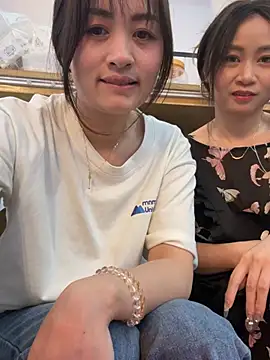 Snapshot of huihui_520 chatting on June 2026 05:23:01 AM huihui 520 online show from June 2026 05:23:01 AM