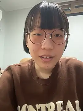 Snapshot of gumi5 chatting on May 2026 08:52:02 AM gumi5 online show from May 2026 08:52:02 AM