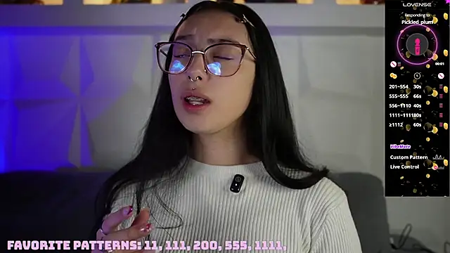 Snapshot of zara_bliss chatting on August 2026 11:12:01 AM zara bliss online show from August 2026 11:12:01 AM