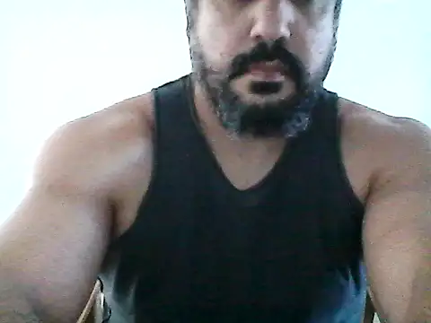 Snapshot of stallony chatting on June 2026 05:32:01 PM stallony online show from June 2026 05:32:01 PM