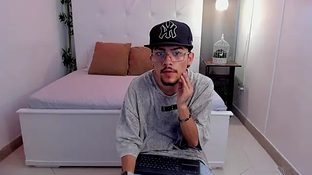 jake miller   online show from June 2026 07:24:02 PM