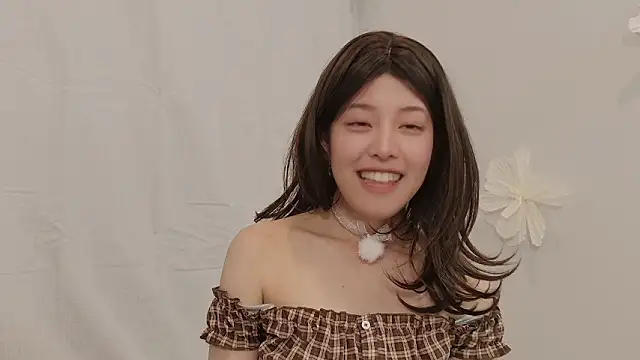 Snapshot of sakura-ch- chatting on July 2026 05:37:02 PM sakura-ch- online show from July 2026 05:37:02 PM