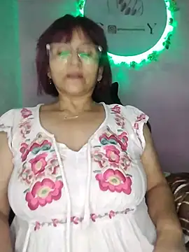 Snapshot of vitaminafranccesca chatting on June 2026 04:36:02 AM vitaminafranccesca online show from June 2026 04:36:02 AM