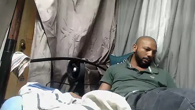 Camodick online show from March 2026 11:04:02 PM