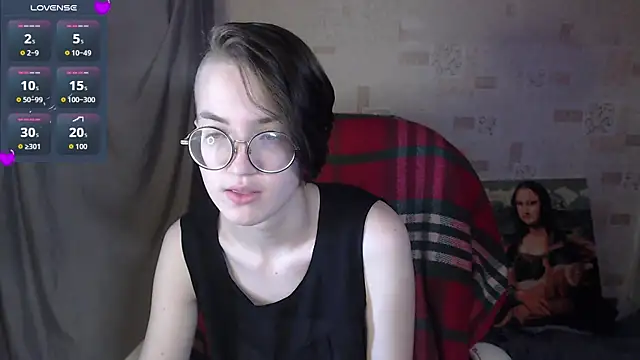 Snapshot of Alessa_Kiss chatting on June 2026 01:26:01 PM Alessa Kiss online show from June 2026 01:26:01 PM