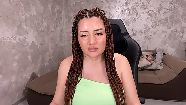 SophiePale online show from February 2025 06:11:02 PM