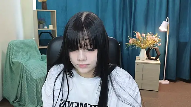 MelaineCore online show from May 2026 05:46:01 AM