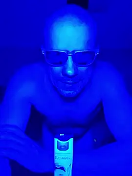 Snapshot of DaddyMarlboro chatting on June 2026 08:45:01 PM DaddyMarlboro online show from June 2026 08:45:01 PM
