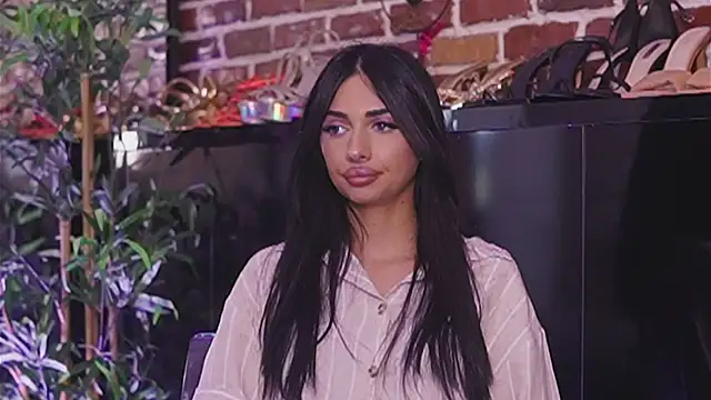 VanessaVosss online show from June 2026 05:02:02 PM