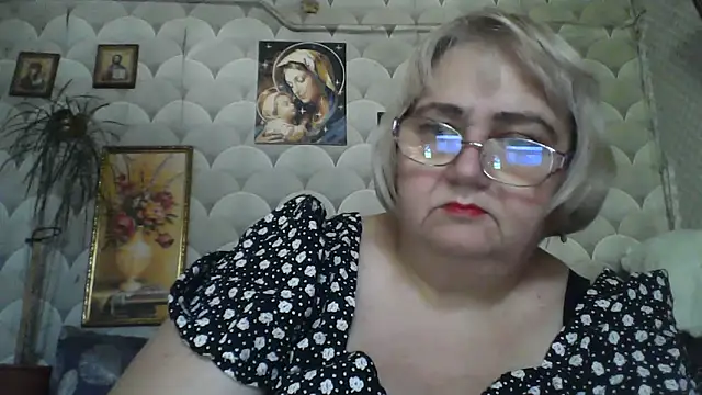 MarinaFarina53 online show from June 2026 05:38:01 AM