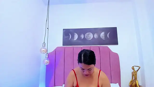 SofiaMartiinez online show from May 2026 11:06:02 AM