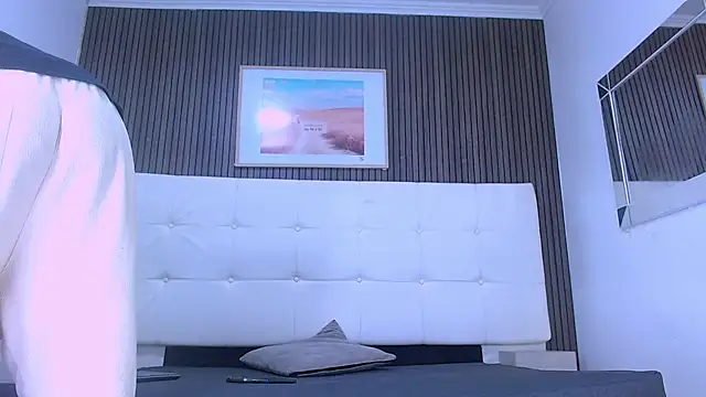 Snapshot of Dilan_Hall chatting on June 2026 03:40:01 PM Dilan Hall online show from June 2026 03:40:01 PM