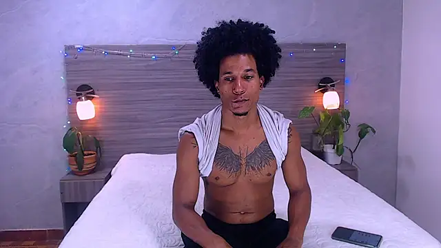 Snapshot of Dilan_Hall chatting on June 2026 03:32:02 PM Dilan Hall online show from June 2026 03:32:02 PM