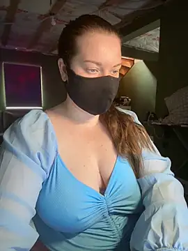 Snapshot of AngelinaSecret chatting on May 2026 08:10:02 AM AngelinaSecret online show from May 2026 08:10:02 AM