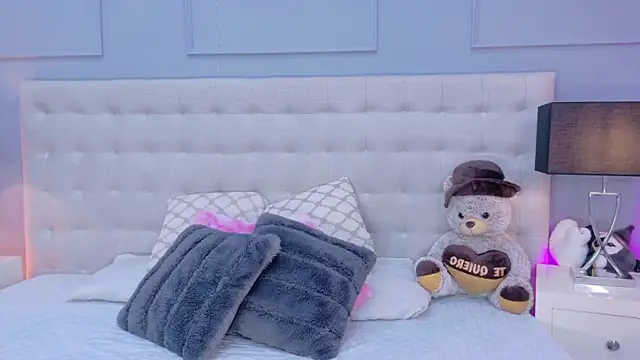 DulceeGarcia online show from July 2026 04:26:02 AM