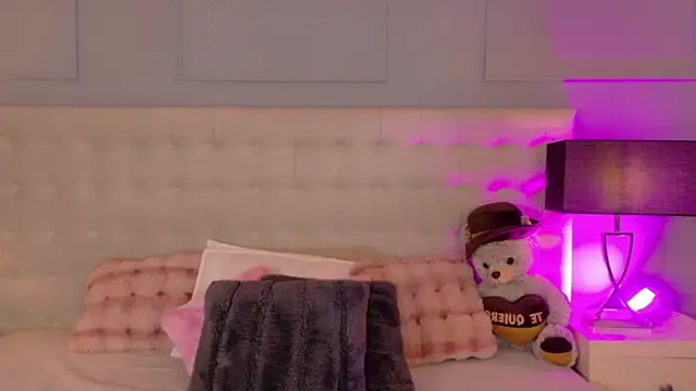 DulceeGarcia online show from July 2026 04:27:01 AM