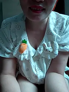 Snapshot of -Trici- chatting on July 2026 03:20:02 AM -Trici- online show from July 2026 03:20:02 AM