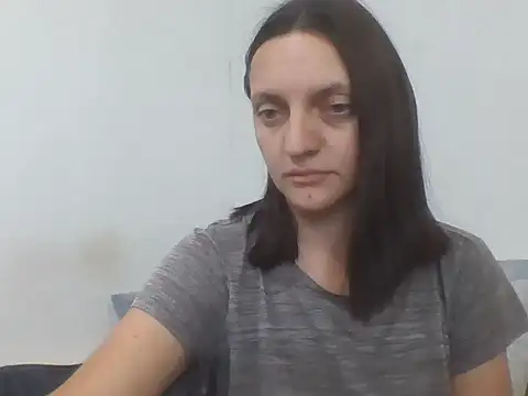 Kimmy Webb online show from July 2026 10:44:01 AM