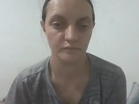 Kimmy Webb online show from July 2026 08:33:01 PM