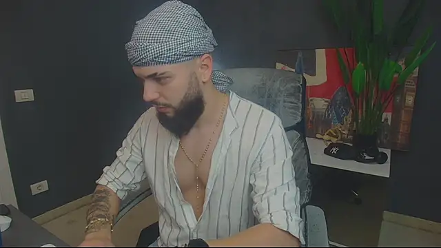 OscarWillss online show from June 2026 04:04:01 AM