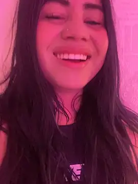 zoe martinez online show from June 2026 06:13:02 PM