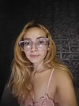 Snapshot of flacabell chatting on June 2026 07:47:02 AM flacabell online show from June 2026 07:47:02 AM