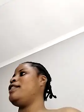 Snapshot of JuicyHoney_01 chatting on June 2026 05:56:02 AM JuicyHoney 01 online show from June 2026 05:56:02 AM