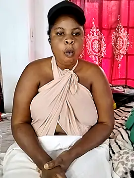 Snapshot of JuicyHoney_01 chatting on July 2026 06:55:02 AM JuicyHoney 01 online show from July 2026 06:55:02 AM