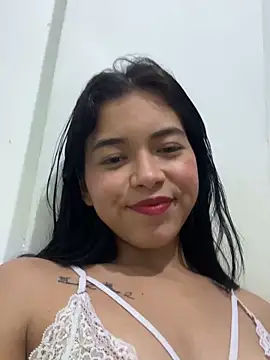 Snapshot of Kathalinasexx chatting on May 2026 03:23:01 AM Kathalinasexx online show from May 2026 03:23:01 AM