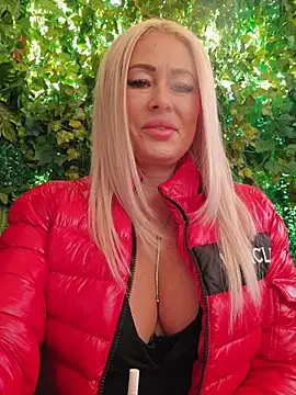 MILFBARBY online show from November 2025 08:12:01 AM