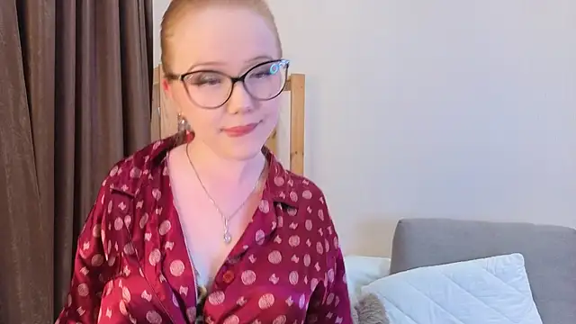 KarlaPasey online show from June 2026 03:39:01 AM