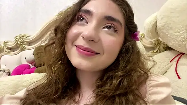 Snapshot of Rosie_Sweety chatting on May 2026 07:09:02 PM Rosie Sweety online show from May 2026 07:09:02 PM