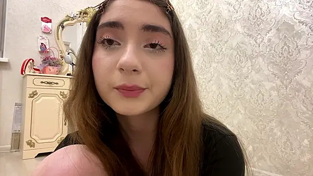 Snapshot of Rosie_Sweety chatting on June 2026 07:38:02 PM Rosie Sweety online show from June 2026 07:38:02 PM