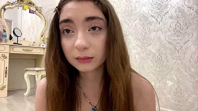 Snapshot of Rosie_Sweety chatting on June 2026 03:50:01 PM Rosie Sweety online show from June 2026 03:50:01 PM