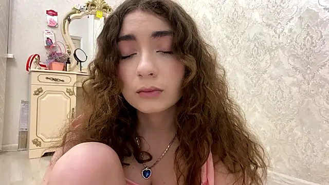 Snapshot of Rosie_Sweety chatting on June 2026 07:30:02 PM Rosie Sweety online show from June 2026 07:30:02 PM