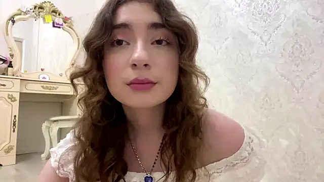 Snapshot of Rosie_Sweety chatting on July 2026 05:17:01 PM Rosie Sweety online show from July 2026 05:17:01 PM