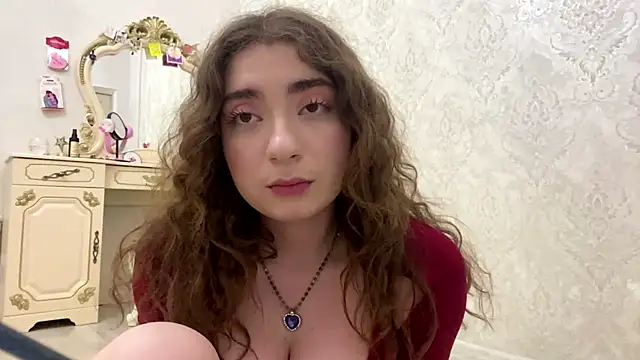 Snapshot of Rosie_Sweety chatting on July 2026 05:40:01 PM Rosie Sweety online show from July 2026 05:40:01 PM