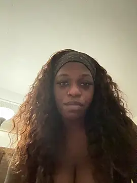 BlaqueBarbee online show from May 2026 02:20:02 AM