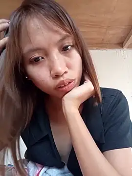 Snapshot of sweetpinayxxx chatting on May 2026 08:00:01 AM sweetpinayxxx online show from May 2026 08:00:01 AM