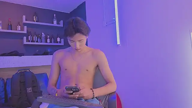 Snapshot of tian_sex chatting on June 2026 07:37:01 PM tian sex online show from June 2026 07:37:01 PM