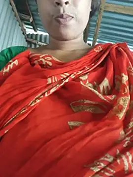 Snapshot of Curvy_Rhea chatting on May 2026 06:53:01 AM Curvy Rhea online show from May 2026 06:53:01 AM