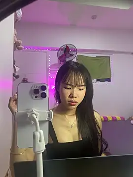 Lov3lily online show from June 2026 05:23:01 AM