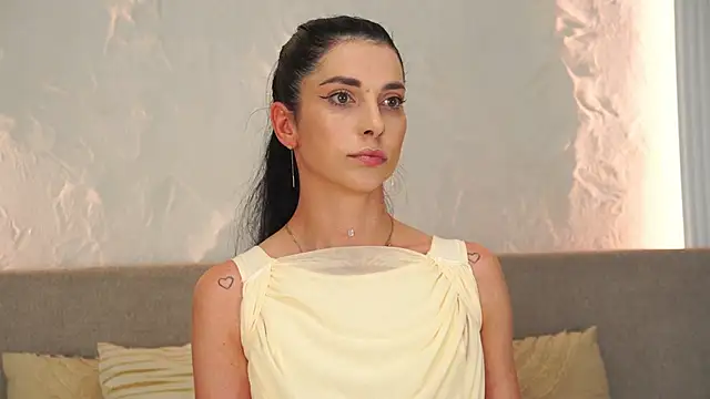 MissSophiee  online show from May 2026 08:03:02 PM