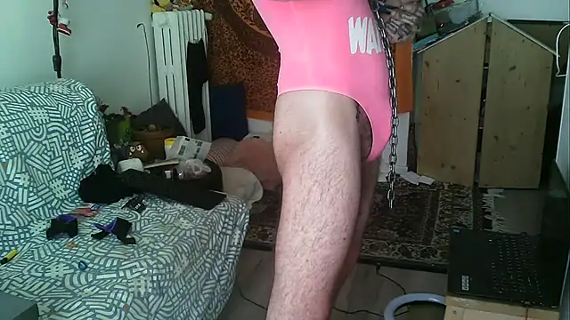 imponenteZeus online show from May 2026 10:33:02 AM