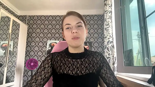 Snapshot of FeyAmpere chatting on May 2026 02:13:01 PM FeyAmpere online show from May 2026 02:13:01 PM