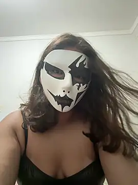 cherrybr01 online show from May 2026 07:47:01 AM