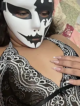 cherrybr01 online show from May 2026 03:02:02 AM