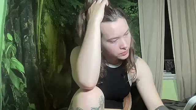 mo0ngoddess online show from January 2026 05:44:01 AM