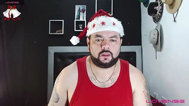 Snapshot of perverseveteranmanxxx chatting on December 2024 02:54:02 PM perverseveteranmanxxx online show from December 2024 02:54:02 PM